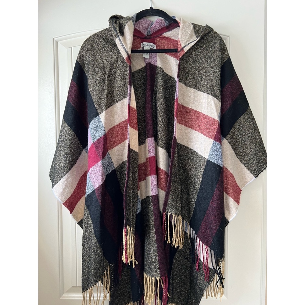 GORGEOUS Bear Paw Fringe Poncho with Hoodie